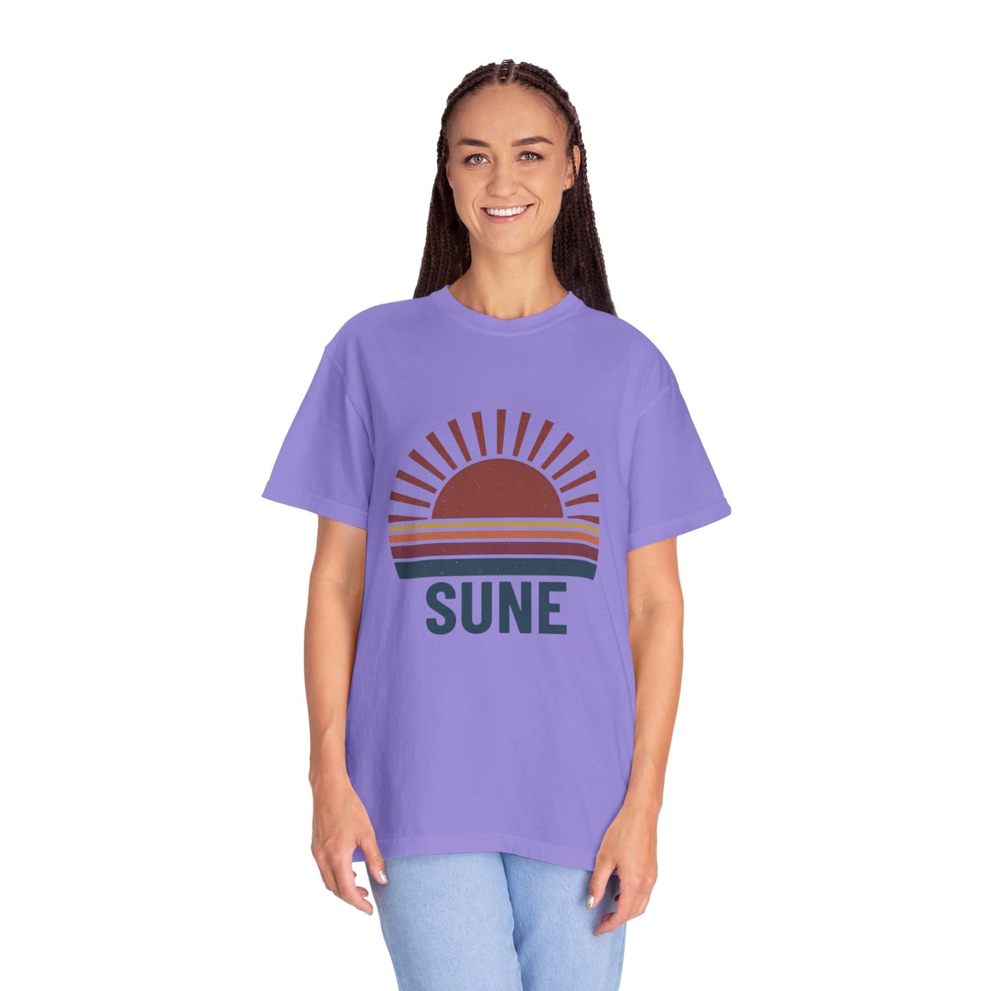 Sunset Retro Graphic T‑Shirt — "SUNE" Vintage Striped Sunrise Tee